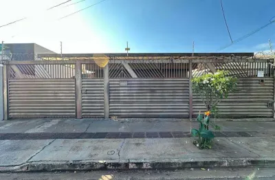 Casa com 3 quartos à venda na Frentini, 195, Vila Santo Eugênio, Campo Grande