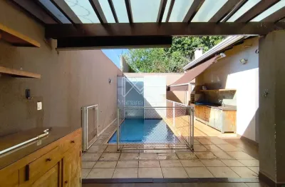Linda casa térrea no condomínio monte verde com 144 m², piscina, sauna e 3 quartos