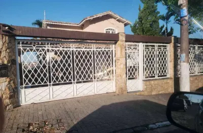 Casa com 3 dormitórios à venda, 400 m² por r$ 1.300.000,00 - vila romanópolis - ferraz de vasconcelos/sp