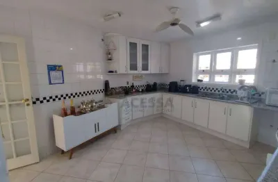 Sobrado com 3 dormitórios à venda, 240 m² por r$ 800.000,00 - jardim paraíso - botucatu/sp