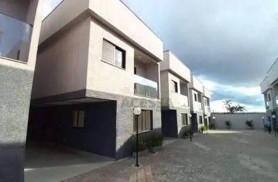 Sobrado com 2 dormitórios à venda, 70 m² por r$ 295.000,00 - jardim ipyranga - botucatu/sp