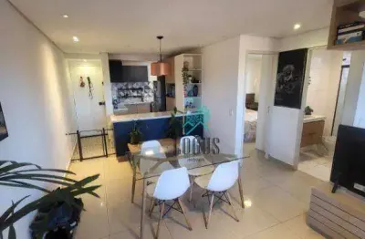 Apartamento 60 m² – 1 dormitório | varanda | 1º andar | dupla segurança | semi mobiliado