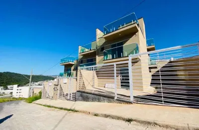Casa com 2 quartos à venda na Rua João De Araújo, Cerâmica, Juiz de Fora