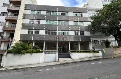 Apartamento com 3 quartos à venda na Rua Benjamin Constant, Santa Helena, Juiz de Fora