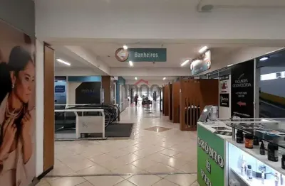 Ponto comercial para alugar na Rua Espírito Santo, Centro, Juiz de Fora