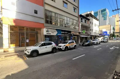 Ponto comercial para alugar na Rua Santo Antônio, Centro, Juiz de Fora