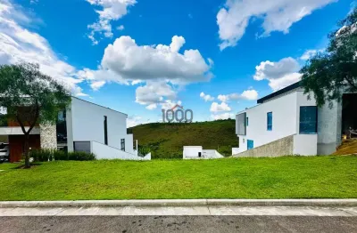 Terreno em condomínio fechado à venda na Rua Ibiá, Alphaville, Juiz de Fora