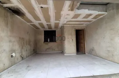 Casa com 2 quartos à venda na Rua Tabajaras, Parque Guarua, Juiz de Fora