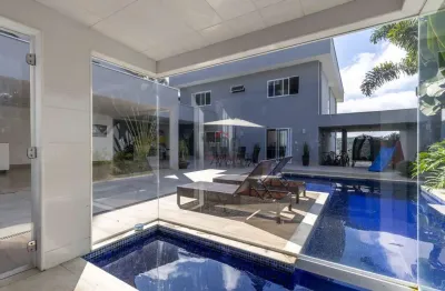 Casa em condomínio fechado com 4 quartos para alugar na Rua D, São Pedro, Juiz de Fora