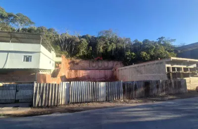 Terreno à venda na Rua Diomar Monteiro, Grama, Juiz de Fora