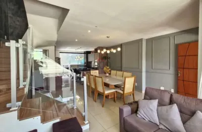 Casa com 3 quartos à venda na Rua das Turquezas, Marilândia, Juiz de Fora