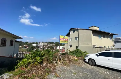 Terreno à venda na Rua Abraão Lincoln, Bom Retiro, Joinville