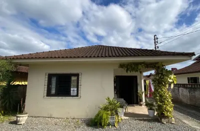 Casa com 3 quartos à venda na Rua Renato César de Oliveira, 293, Aventureiro, Joinville