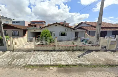 Casa com 3 quartos à venda na Rua David Thomas Pereira, 445, Aventureiro, Joinville