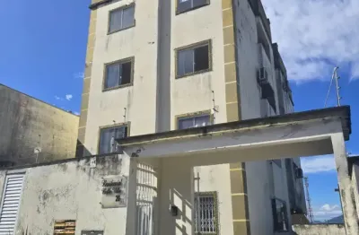Oportunidade de negócio no coração do aventureiro! venha conhecer esse maravilhoso apartamento com 2 quartos, sala e cozinha integrados, sacada com churrasqueira, banheiro social e 1 vaga de garagem