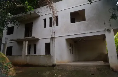 Excelente oportunidade de investimento, qualidade de vida, muitaxatea verde, natureza exuberante
