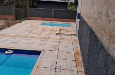 Excelente oferta,  valor muito abaixo do mercado, otma localização excelente topografia, maravilhosa casa