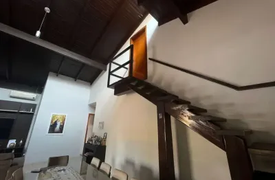 Casa à venda 4 quartos, 1 suite, 4 vagas, 500m², santa rosa, cuiabá - mt