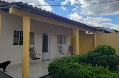 Casa à venda 4 quartos, 2 vagas, 139m², jardim universitário, cuiabá - mt