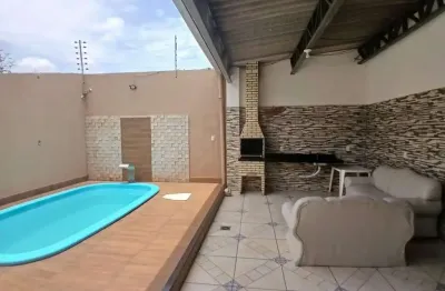 Casa com 3 quartos à venda na Rua Dez, 1, Jardim Umuarama II, Cuiabá