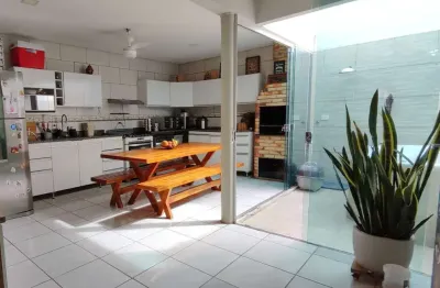 Casa em condomínio fechado com 3 quartos à venda na Avenida das Palmeiras, 98, Jardim Imperial, Cuiabá