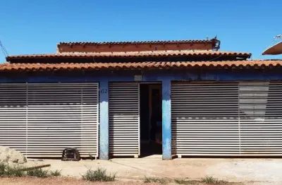 Casa à venda com piscina em nova esperança, cuiabá, mt, a apenas 600 metros do novo fort atacadista