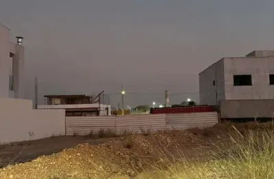 Terreno em condomínio fechado à venda na Rodovia Arquiteto Hélder Cândia, 9, Ribeirão do Lipa, Cuiabá