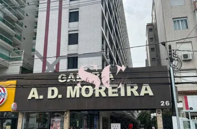 Apartamento à venda no gonzaga – totalmente reformado e de frente para o mar!