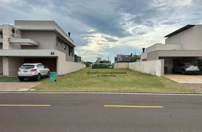 Terreno 404,79 m² sub esquina nascente frente praça