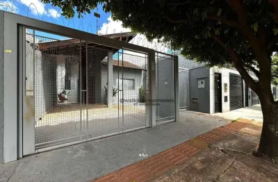 Casa com 3 quartos à venda na Rua Israel, Jardim Batistão, Campo Grande