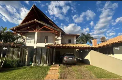 Sobrado em condomínio à venda - condomínio parque cachoeira