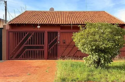 Casa toda de laje 03 quartos sendo 01 suíte - Coronel Antonino