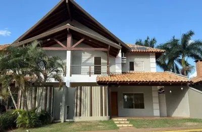 Sobrado em condomínio alto padrão - Condomínio Parque Cachoeira