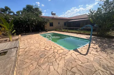 Chácara / sítio com 3 quartos à venda na área rural, s n, pedras, itatiaiuçu por r$ 550.000