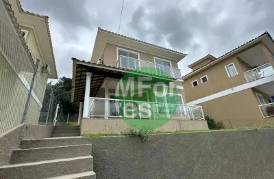 Casa em condomínio fechado com 4 quartos para alugar na Avenida Roberto da Silveira, Flamengo, Maricá