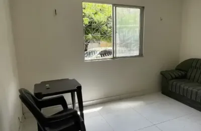 Apartamento para alugar com 2 quartos mobiliado – Mondubim – R$ 1.200 com condomínio incluso