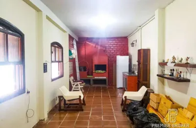 Casa com 3 dormitórios à venda, 140 m² por r$ 500.000,00 - vila muqui - teresópolis/rj