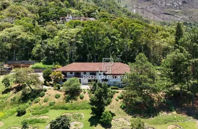 Casa à venda, 733 m² por r$ 4.000.000,00 - iucas - teresópolis/rj