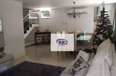 Casa de 3 quartos com 2 suítes e 3 vagas em rua fechada em são francisco - niterói