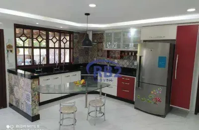 Casa com 5 quartos à venda na Rua Flamboyant, 113, Engenho do Roçado, São Gonçalo