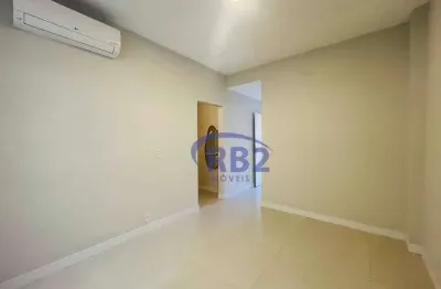 Apartamento de 3 quartos totalmente reformado no miolo de icaraí