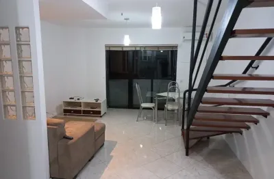 Apartamento para locação com 2 quartos, 2 banheiros, 2 vagas e 87m²