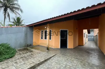 Casa à venda em itanhaém | ampla, 2 dormitórios e espaço gourmet