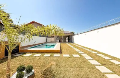 Casa Nova no Cibratel II em Itanhaém | 50m da Praia | Piscina com Cascata