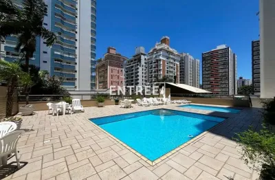 Apartamento 3 quartos (sendo 1 suíte) e 2 vagas livres - centro