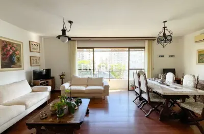 Cobertura 3 quartos (sendo 1 suíte) e 2 vagas - centro