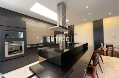 Apartamento com 3 quartos à venda na Rua Esteves Júnior, 458, Centro, Florianópolis