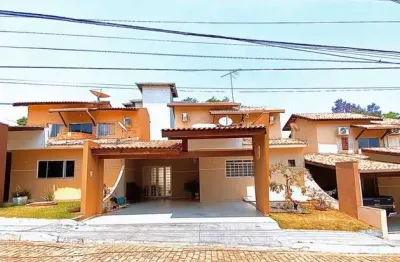 Casa em condomínio fechado com 3 quartos à venda na Rua João de Barro, Recanto dos Pássaros, Cuiabá