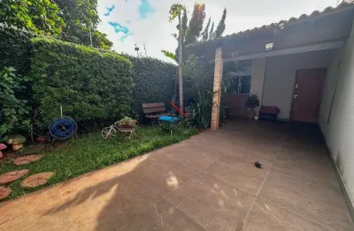Casa com 3 quartos à venda no colúmbia, londrina  por r$ 410.000