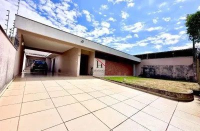 Casa com 4 quartos à venda no caravelle, londrina  por r$ 1.350.000